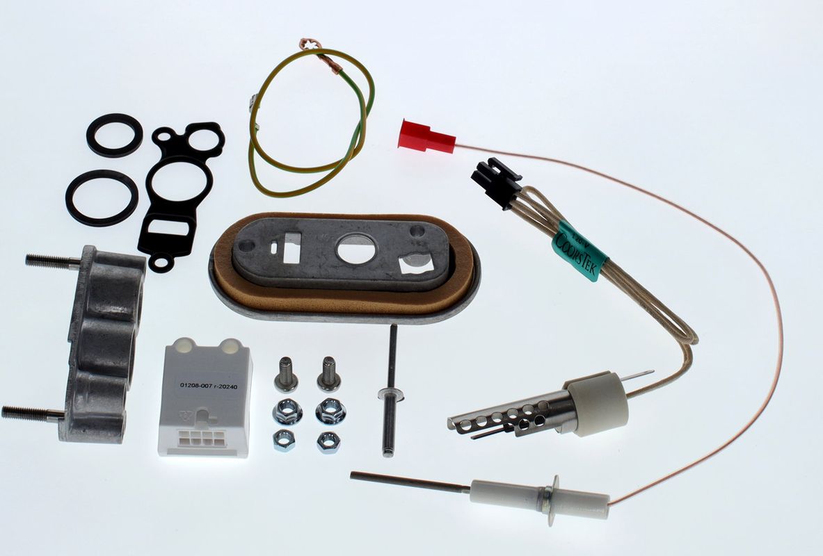 Bosch / Junkers Zündungsset, für ZBR65-2 A 21-23 Bild 1