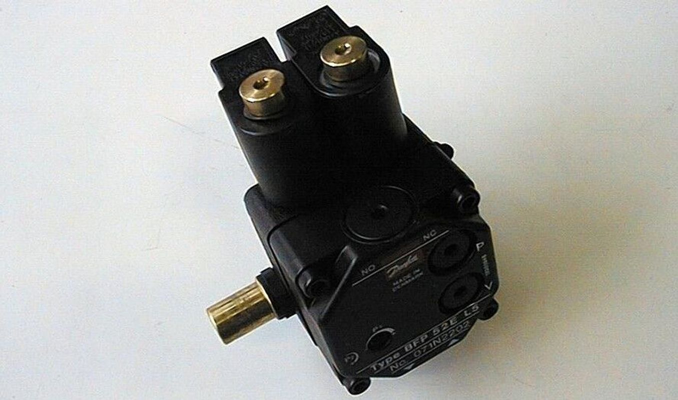 Brötje Ölpumpe Danfoss BFP 52 L5, für O-300 1Z / 2Z Bild 1