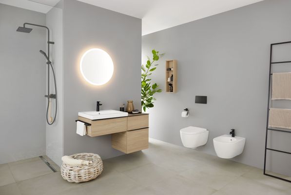 Geberit Duschrinne CleanLine80, 30-90 cm, Edelstahl poliert / gebürstet, 10 x 900 x 900 mm, Farbe silber Bild 3
