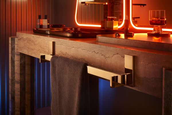 Hansgrohe Badetuchhalter 600 mm Axox Universal Rectangular PGO, 110 x 85 x 85 mm, Farbe gold Bild 4