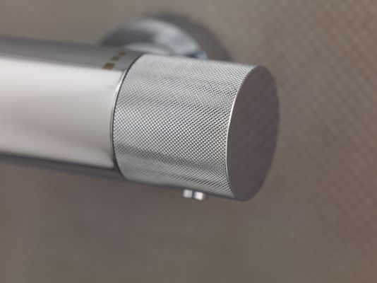 Hansgrohe Showerpipe Axor Front, 1466 x 451 x 616 mm, Farbe chrom Bild 7