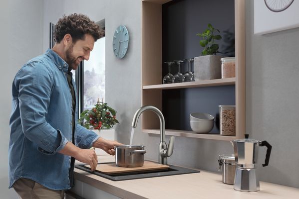 Hansgrohe Spültischmischer 220 Focus M42 1jet edelstahl-optik, 348 mm, Farbe silber Bild 4