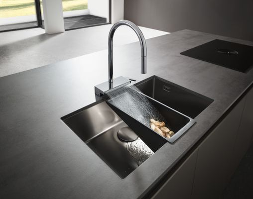 Hansgrohe Spültischmischer 170 Aquno Select M81 Ausziehbrause 3jet, 390 mm, Farbe chrom Bild 3