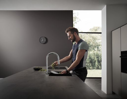 Hansgrohe Spültischmischer 170 Aquno Select M81 Ausziehbrause 3jet, 390 mm, Farbe chrom Bild 5