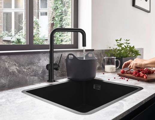 Hansgrohe Spültischmischer U 220 Talis M54 1jet matt, 339 mm, Farbe schwarz Bild 4