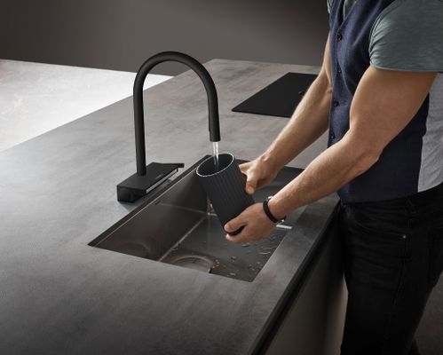 Hansgrohe Spültischmischer 170 Aquno Select M81 Ausziehbrause 3jet sBox matt, 390 mm, Farbe schwarz Bild 8