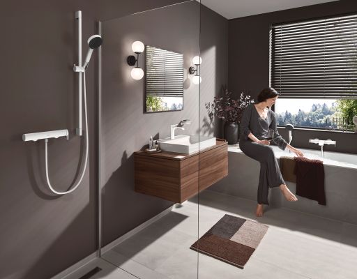 Hansgrohe Brausenmischer Aufputz Vivenis matt, Farbe weiß Bild 3
