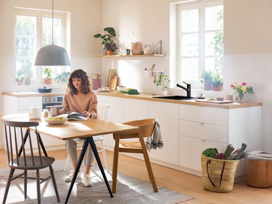 Hansgrohe Spültischmischer 150 Zesis M33 Ausziehbrause 2jet matt, Farbe schwarz Bild 5