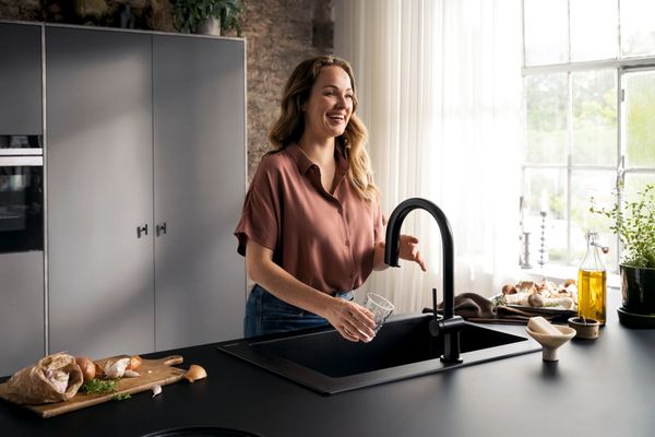 Hansgrohe FilterSystem 210 Aqittura M91 Ausziehausl.1jet mattschwarz Bild 17