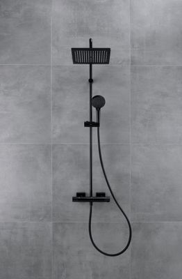 Hansgrohe Showerpipe Vernis Shape 240 1-strahlig, mit Thermostat, 1124 x 277 x 547 mm, Farbe schwarz Bild 18