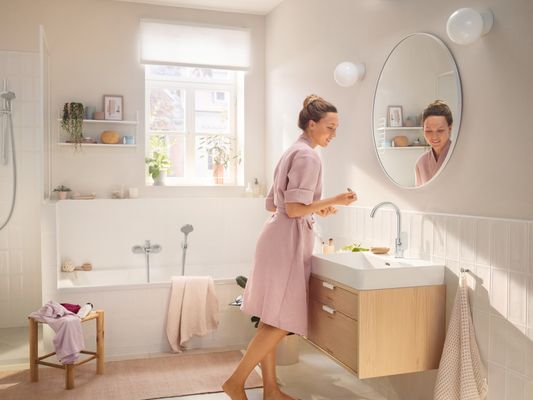 Hansgrohe S Einhebel-Waschtischmischer 210, mit Ablaufgarnitur, schwenkbar, Farbe chrom Bild 6