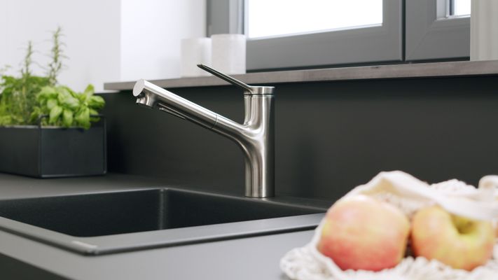 Hansgrohe Spültischmischer 150 Zesis M33 Ausziehbrause 2j sBox lite edelstahl-opt, Farbe silber Bild 7