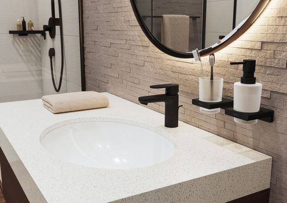 Hansgrohe Einhebel-Waschtischmischer 100, mit Ablaufgarnitur, Farbe schwarz Bild 12