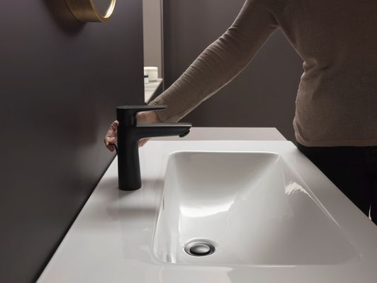 Hansgrohe Einhebel-Waschtischmischer 110, CoolStart, mit Ablaufgarnitur, Ausladung 112 mm, schwar, Farbe schwarz Bild 11