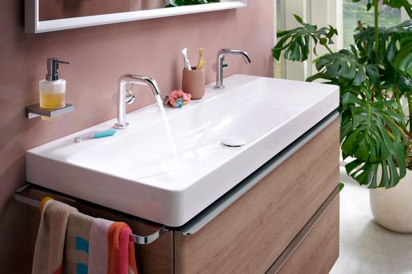 Hansgrohe Doppelwaschtisc.Xelu Q 1200 x 480 mm 2 Hahnlöcher ohne Überlauf SmartClean weiss, 130 x 480 mm, Farbe weiß Bild 17