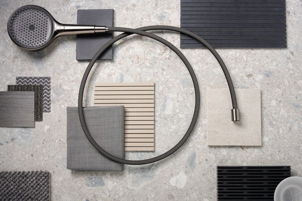Hansgrohe Handbrause Rainfinity 130 3jet EcoSmart 9 l/min BBC, 130 mm, Farbe black chrome Bild 5