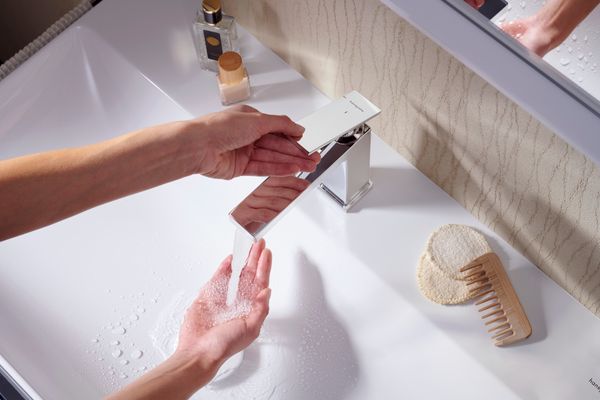 Hansgrohe Waschtisch Xelu Q 800 x 480 mm mit Hahnloch oh.Überlauf, SmartClean weiss, 130 x 480 mm, Farbe weiß Bild 7