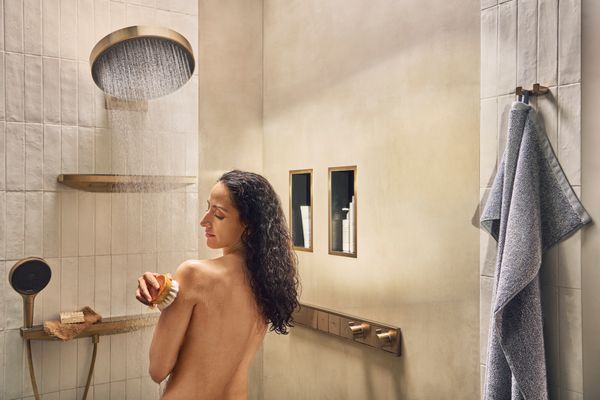 Hansgrohe Handbrause Rainfinity 130 3jet EcoSmart 9 l/min BBR, 130 mm, Farbe bronze Bild 6