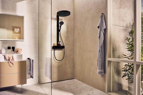 Hansgrohe Showerpipe Rainfinity 350, mit Kopfbrause 360 matt, 1101 x 370 x 586 mm, Farbe schwarz Bild 10