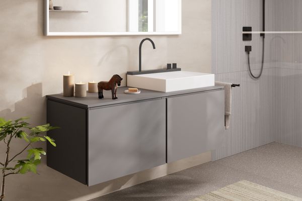 Hansgrohe Konsole Xilesa E mit Ausschnitt rechts Aufsatzwasch.ge SGma, 1375 x 550 mm, Farbe schiefergrau Bild 2