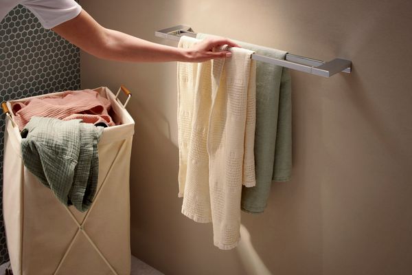 Hansgrohe Doppel-Badetuchhalter AddStoris, 32 x 124 x 124 mm, Farbe chrom Bild 3