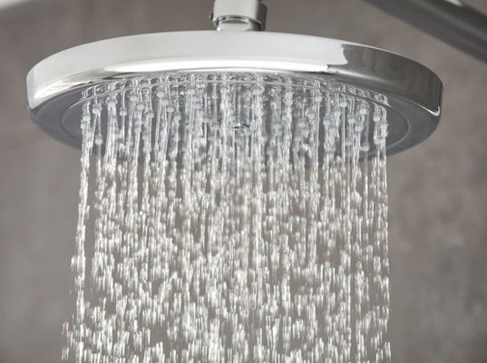 Hansgrohe Showerpipe Croma 220 1-strahlig, EcoSmart, 9 l/min, mit Thermostat, 1545 x 380 x 512 mm, Farbe chrom Bild 2