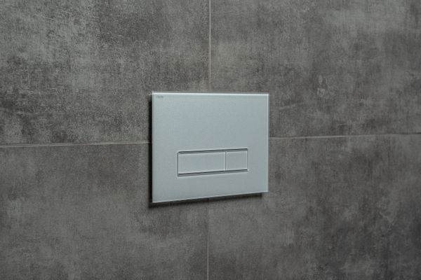 Pauli + Menden WC-Betätigungsplatte MEPA Orbit 2-M Glas Silber Fliesenbündig, 157 x 230 mm, Farbe silber Bild 5