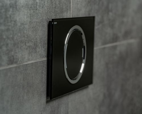 Pauli + Menden WC-Betätigungsplatte MEPA Zero 2-M Glas Schwarz Fliesenbündig, 157 x 230 mm, Farbe schwarz Bild 4