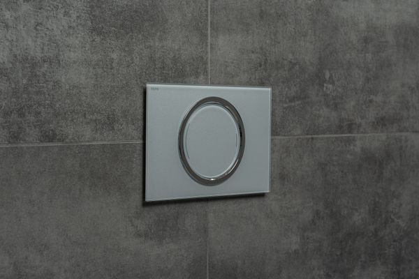 Pauli + Menden WC-Betätigungsplatte MEPA Zero 2-M Glas Silber Fliesenbündig, 157 x 230 mm, Farbe silber Bild 5