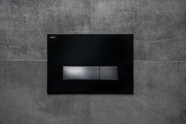 Pauli + Menden WC-Betätigungsplatte MEPA Orbit 2-M Kunststoff, 147 x 217 mm, Farbe brillantschwarz Bild 7