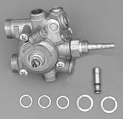 Bosch / Junkers Wasserarmatur, Material Messing Bild 2